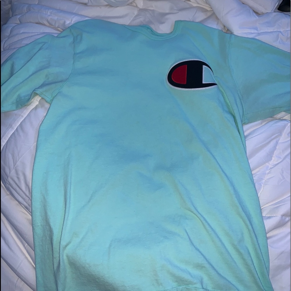 Men’s Champion T shirt